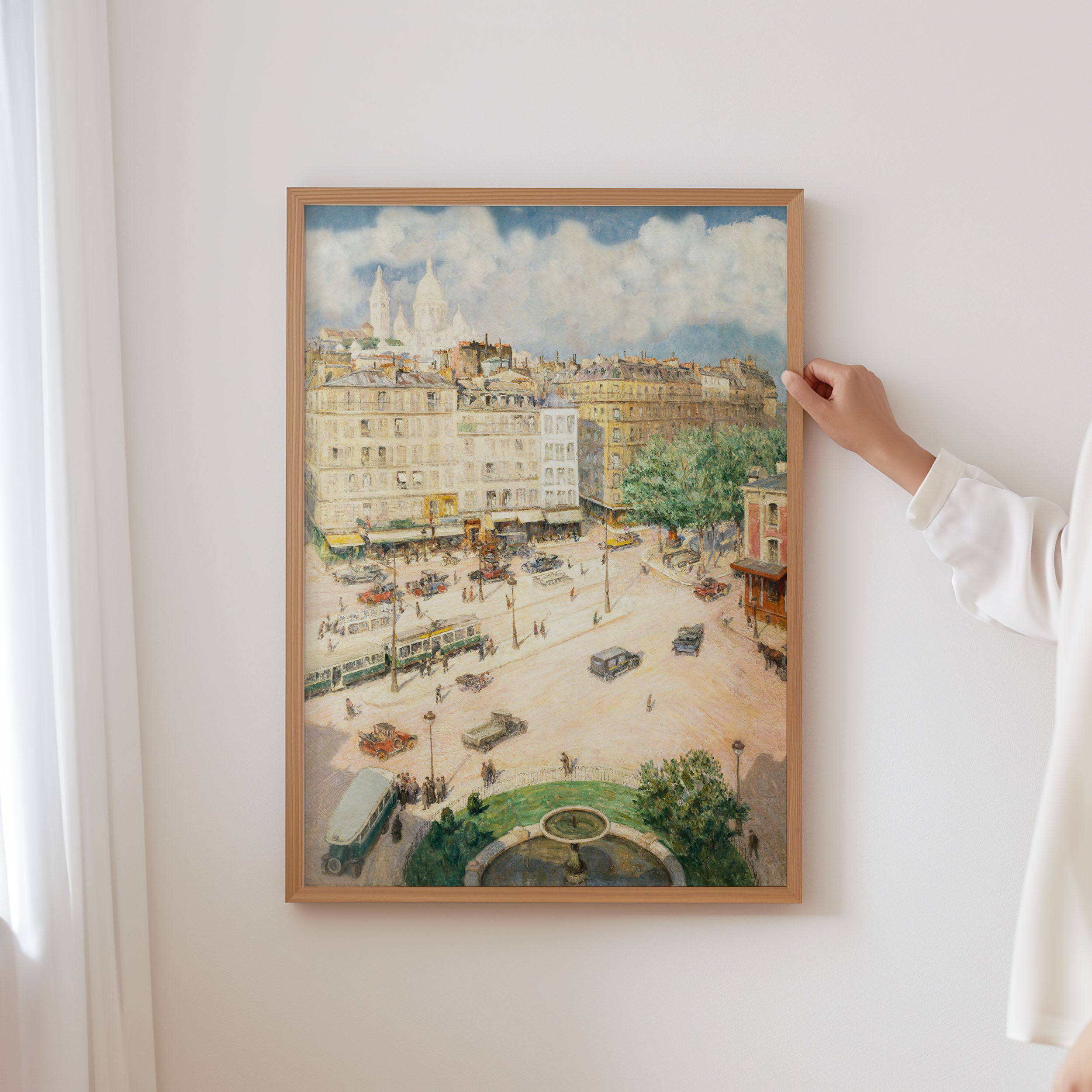 clouds over pigalle square