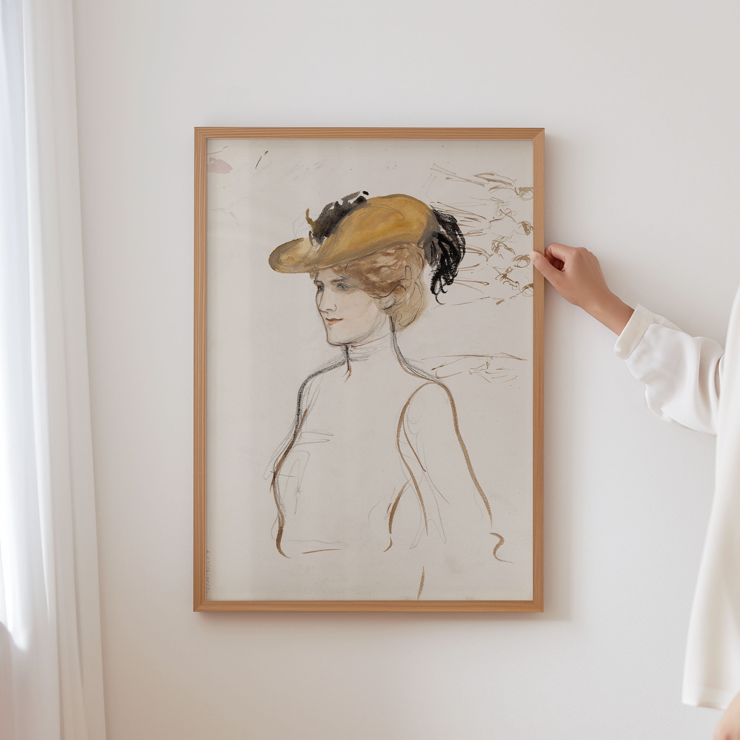 gold hat